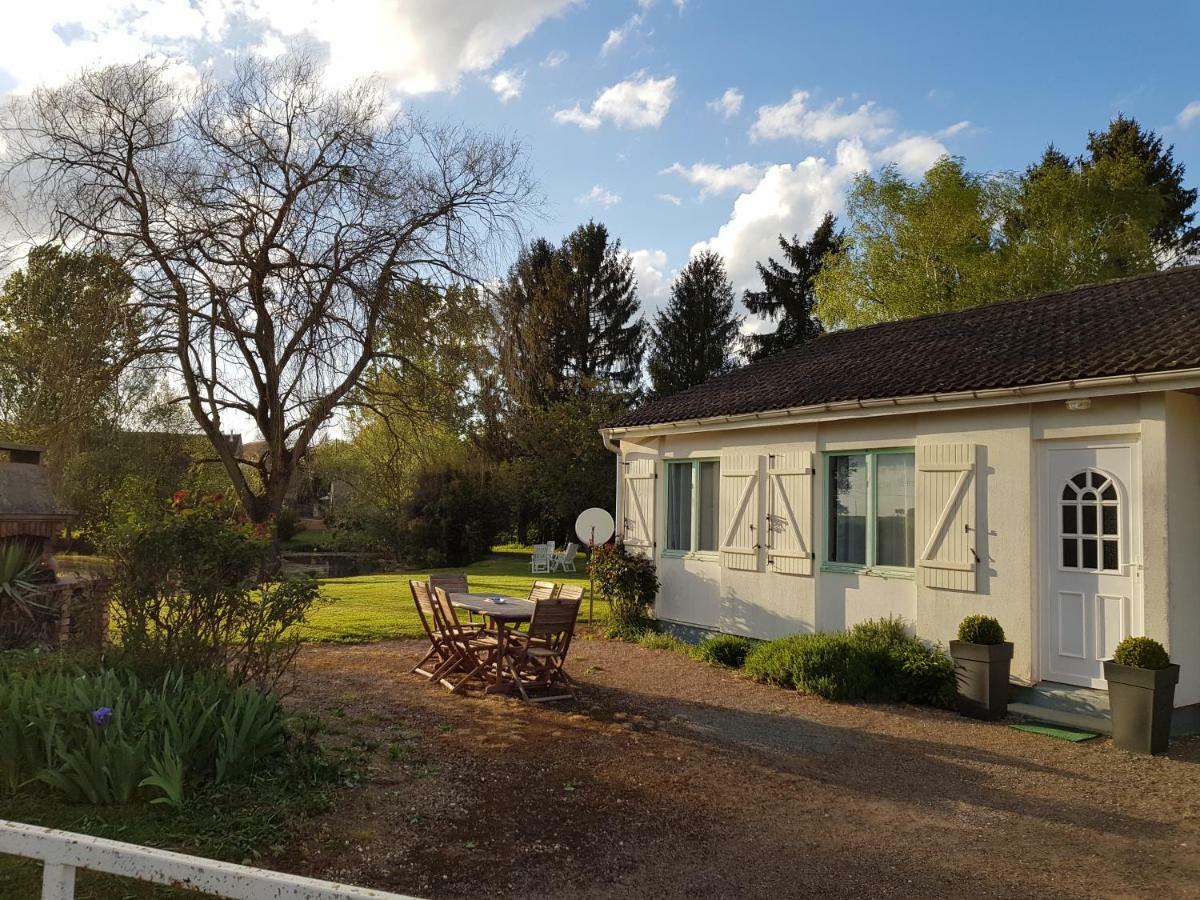 La Ferme Aux Kangourous Donzy Buitenkant foto